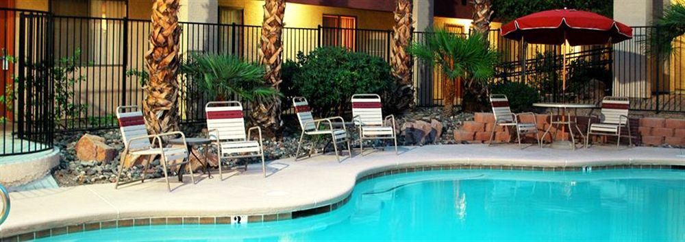 Nellis Suites At Main Gate Hotel Las Vegas Exterior photo